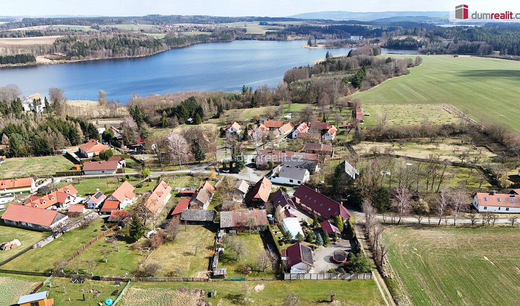 Prodej domu 100 m² s pozemkem 1 765 m², Bernartice – náhled fotky 16