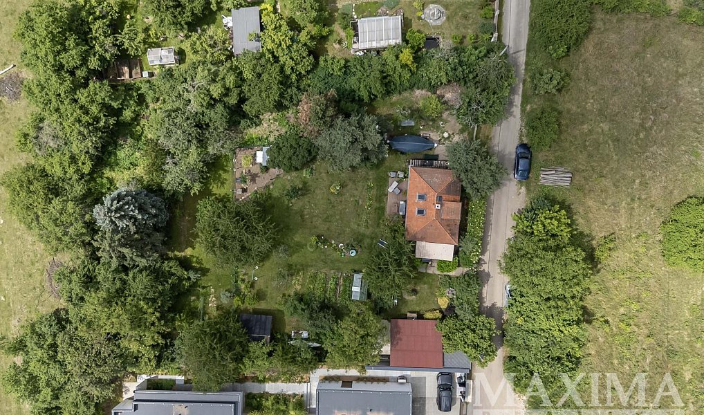 Prodej stavebního pozemku 890 m², Praha – náhled fotky 5