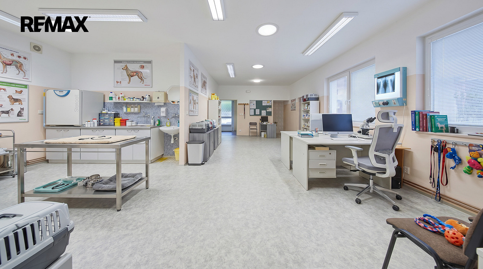 Prodej komerčního objektu (jiného typu) 196 m² — photo 2