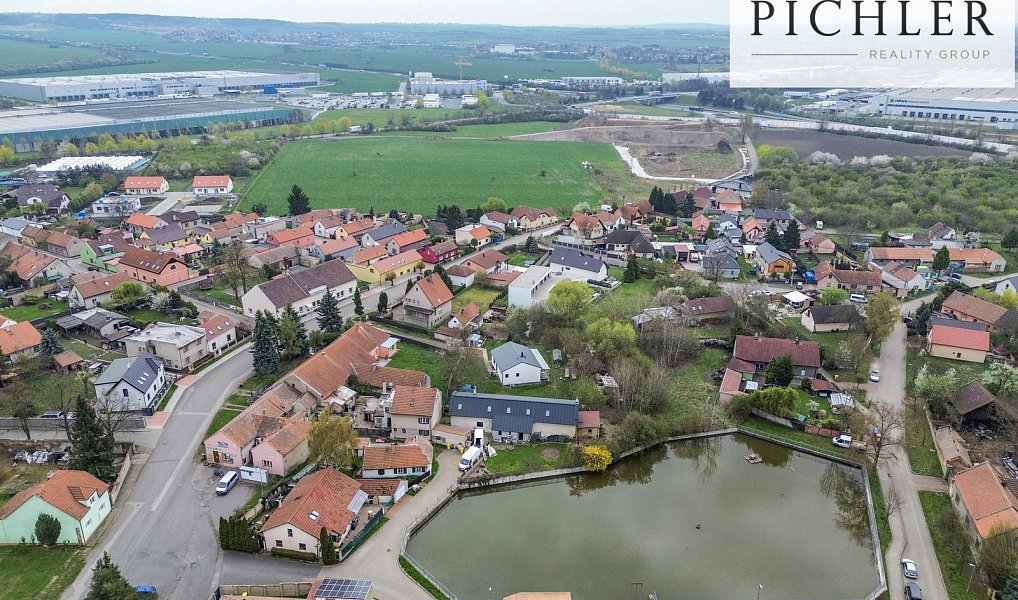 Prodej domu 171 m² s pozemkem 226 m², Úžice – náhled fotky 42