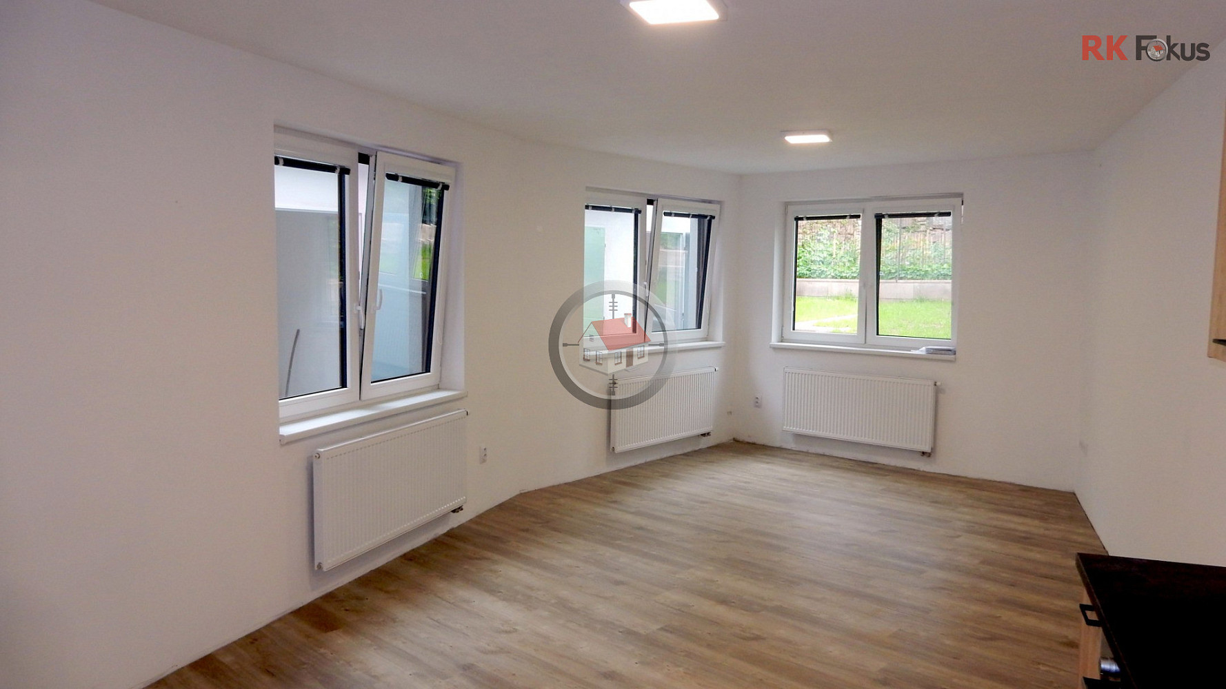 Pronájem bytu 2+kk 63 m² – fotografie 3