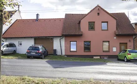 Pronájem domu 132 m² s pozemkem 1 122 m², Stříbrská, Černošín, okres Tachov