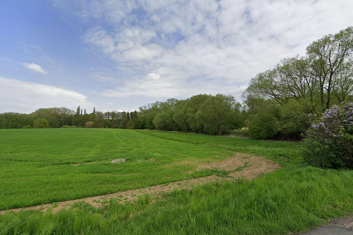 Prodej pole 4 623 m²