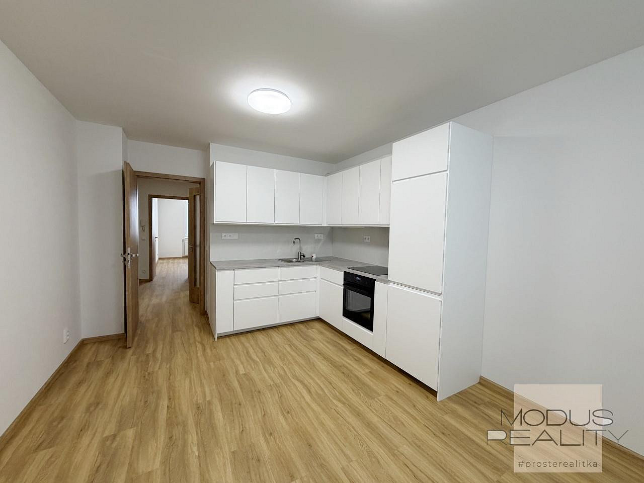 Pronájem bytu 3+kk 57 m² – fotografie 2