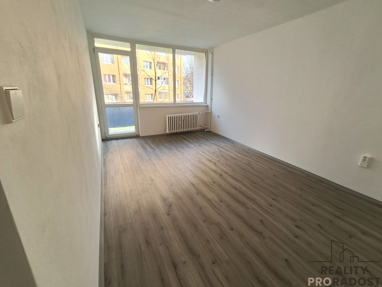Pronájem bytu 2+1 53 m² – fotografie 3