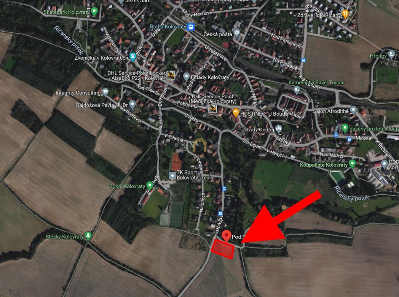 Prodej stavebního pozemku 526 m² – pohled 5