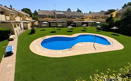 Prodej domu 105 m² s pozemkem 105 m², Estepona, Španělsko