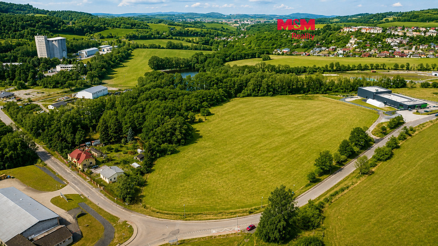 Prodej pozemku 12 405 m²