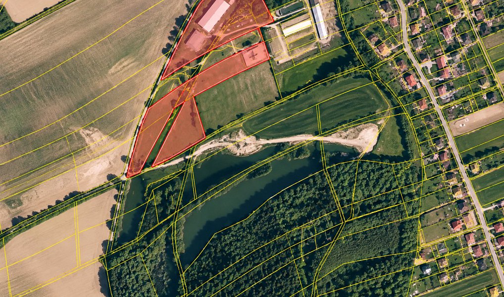 Prodej zemědělského objektu 2 400 m², Baška – náhled fotky 6