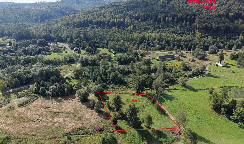 Prodej stavebního pozemku 5 219 m², Karlovice – náhled fotky 2