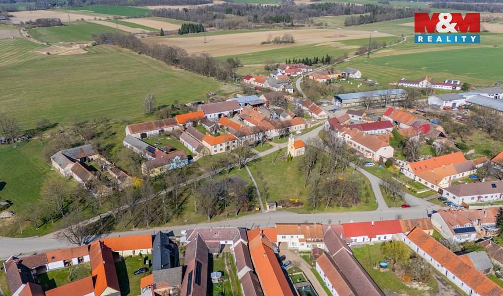 Prodej domu 195 m² s pozemkem 7 046 m², Dříteň – náhled fotky 18