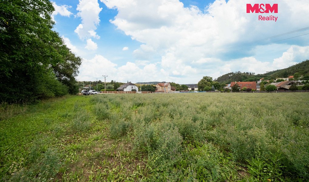 Prodej stavebního pozemku 1 934 m², Králův Dvůr – náhled fotky 12