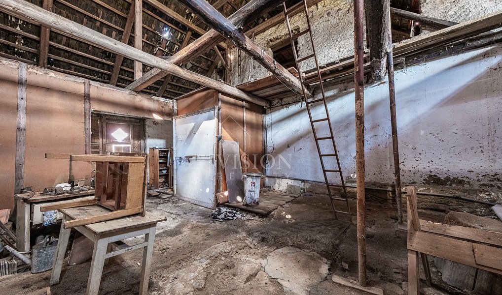Prodej domu 408 m² s pozemkem 715 m², Vacov – náhled fotky 18