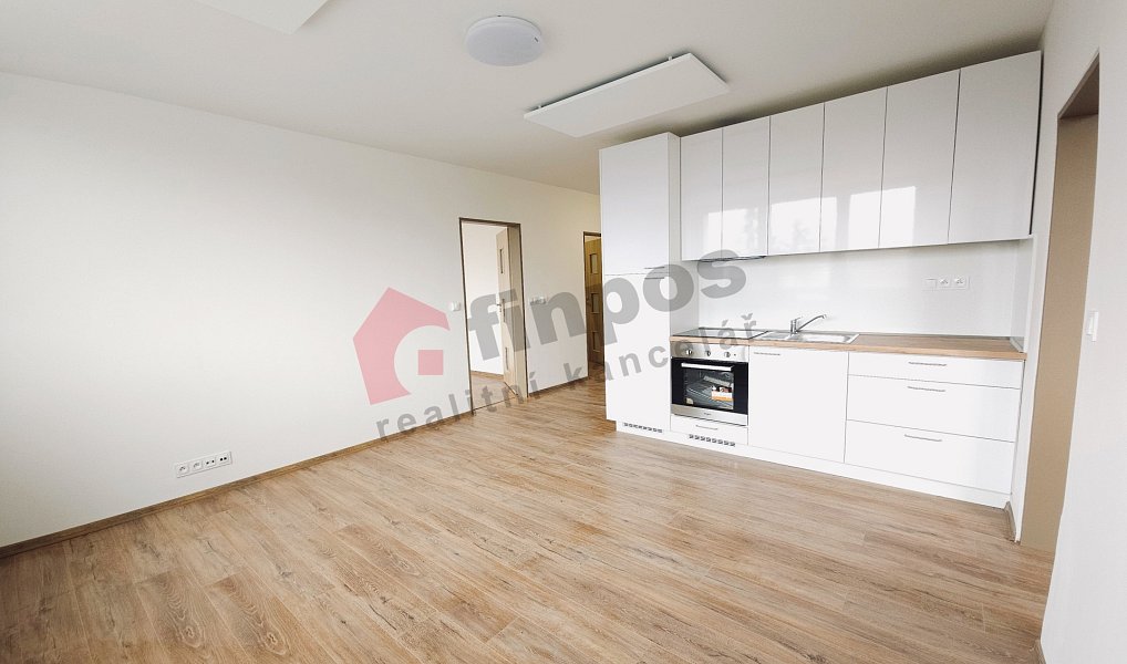 Pronájem bytu 3+kk 74 m², Bruntál – náhled fotky 2