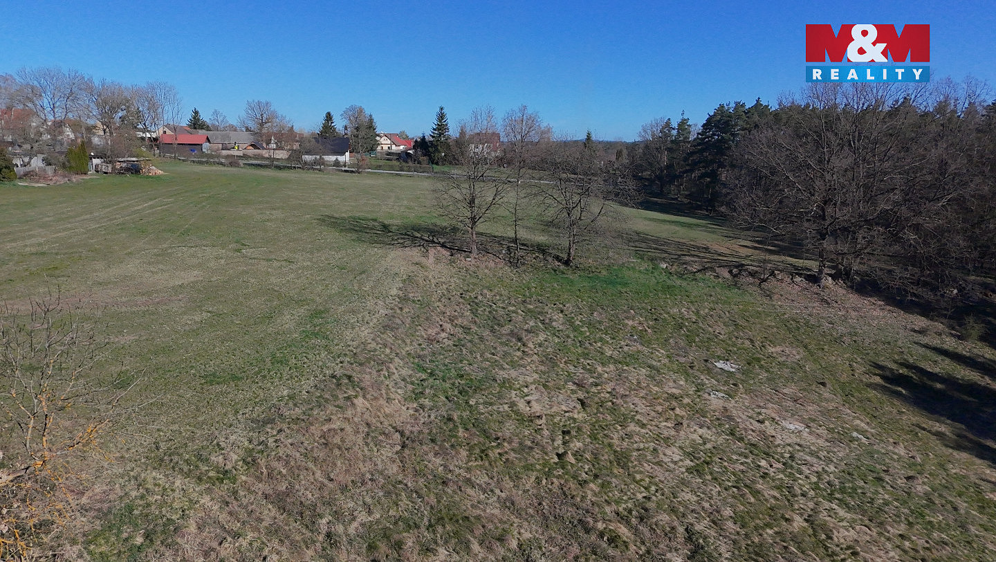 Prodej stavebního pozemku 10 571 m² – fotografie 2