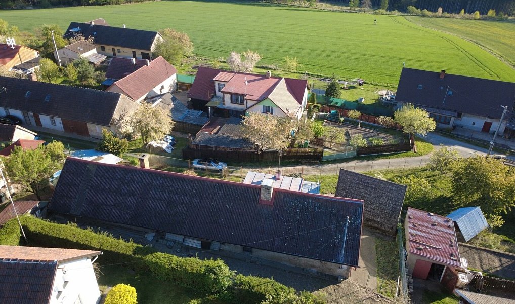 Prodej domu 144 m² s pozemkem 822 m², Podveky – náhled fotky 8