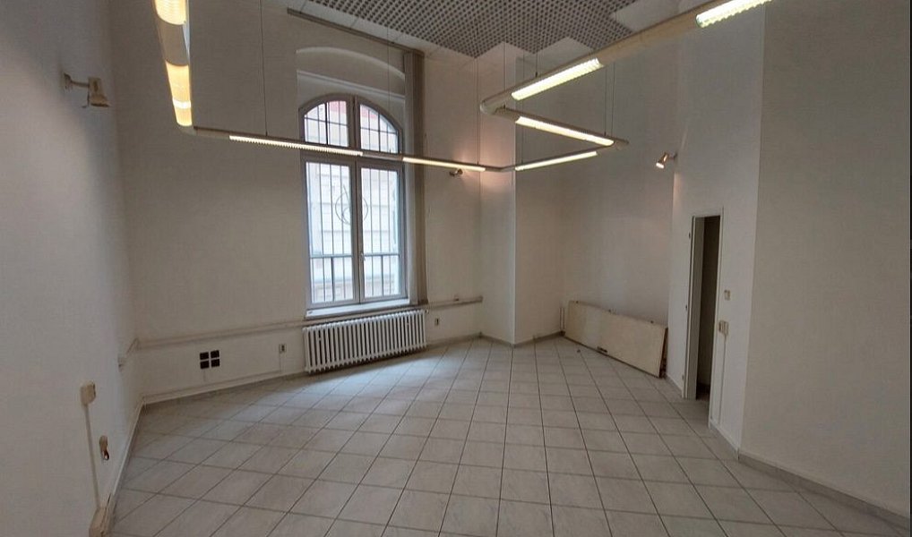 Pronájem obchodních prostor 281 m², Děčín – náhled fotky 4