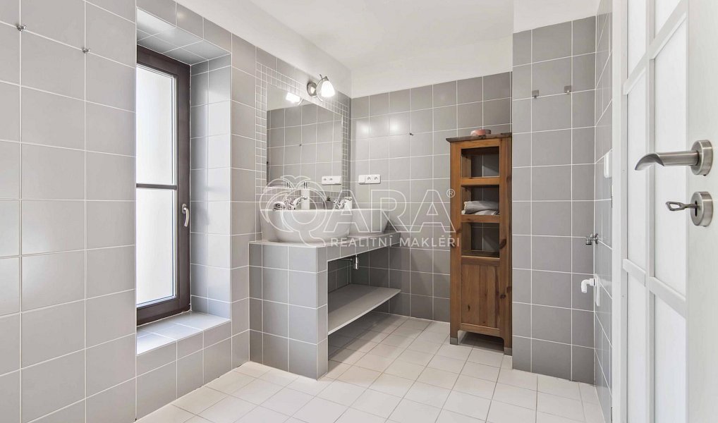 Prodej domu 280 m² s pozemkem 577 m², Kosova Hora – náhled fotky 21