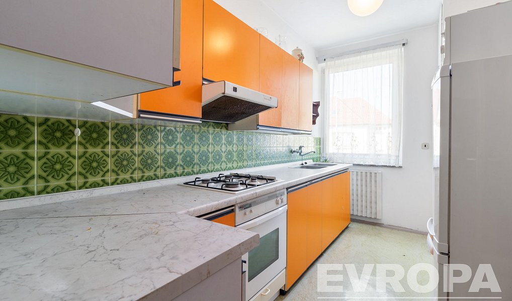 Pronájem domu 220 m² s pozemkem 409 m², Praha – náhled fotky 15