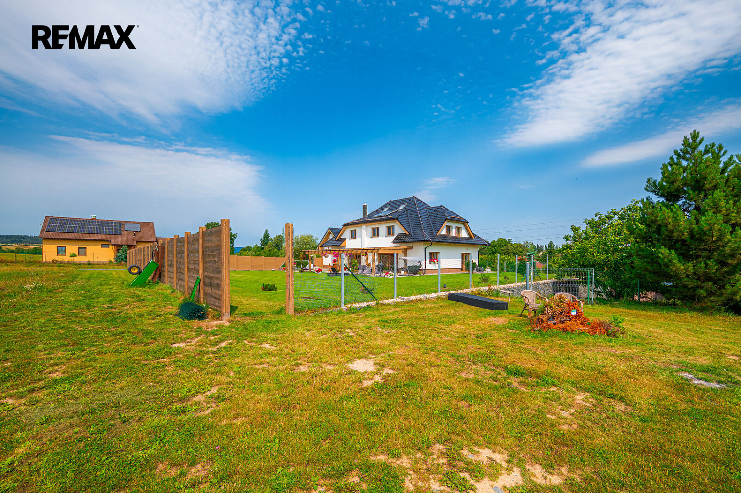 Prodej domu 350 m² s pozemkem 2 074 m² – fotografie 4