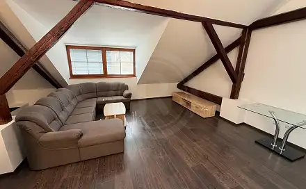 Pronájem bytu 3+1 109 m²