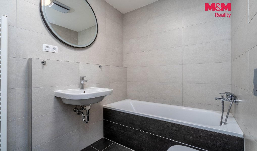 Prodej bytu 2+kk 97 m², Praha – náhled fotky 21