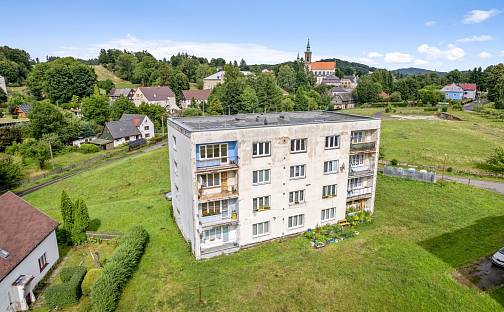 Pronájem bytu 2+1 64 m², Mikulášovice, okres Děčín