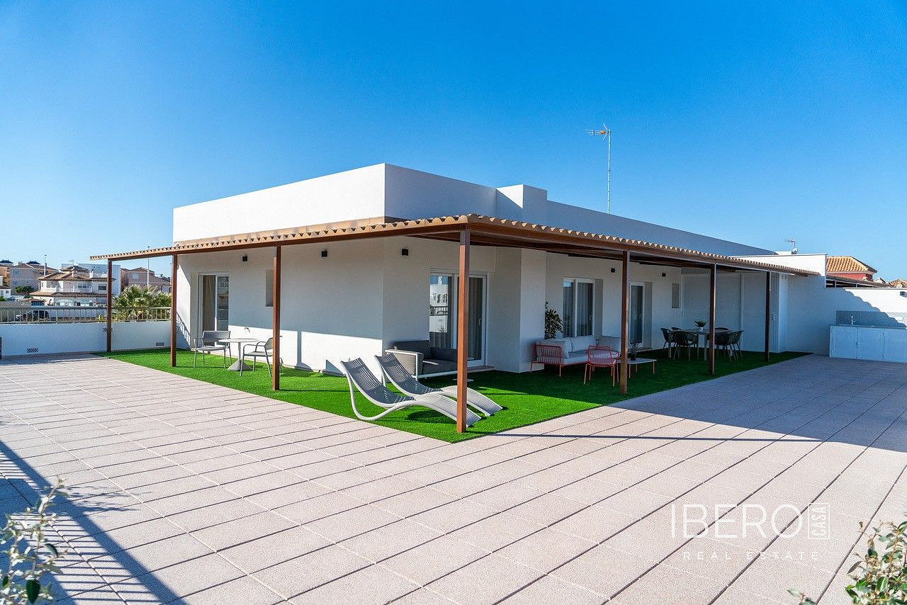 Prodej bytu 4+kk 122 m²