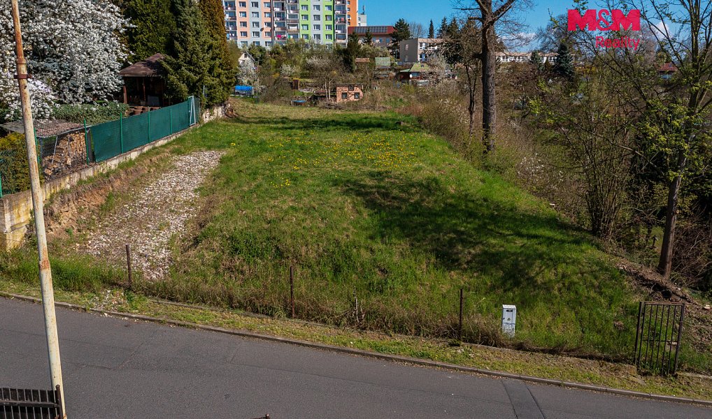 Prodej stavebního pozemku 1 396 m², Děčín – náhled fotky 2