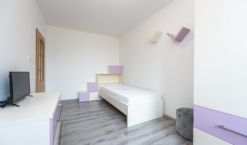 Pronájem bytu 3+1 71 m², Praha – náhled fotky 9
