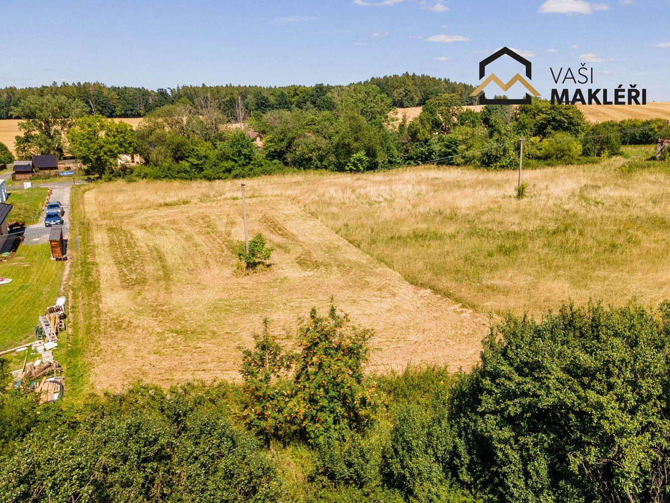 Prodej stavebního pozemku 4 320 m² – fotografie 2