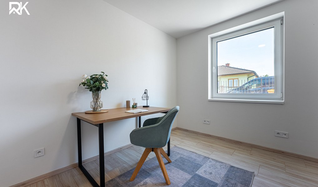 Prodej domu 162 m² s pozemkem 377 m², Kolín – náhled fotky 13