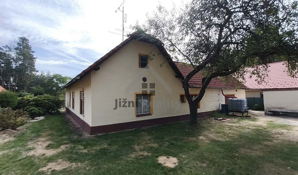 Prodej domu 250 m² s pozemkem 2 252 m², Suchdol nad Lužnicí – náhled fotky 2