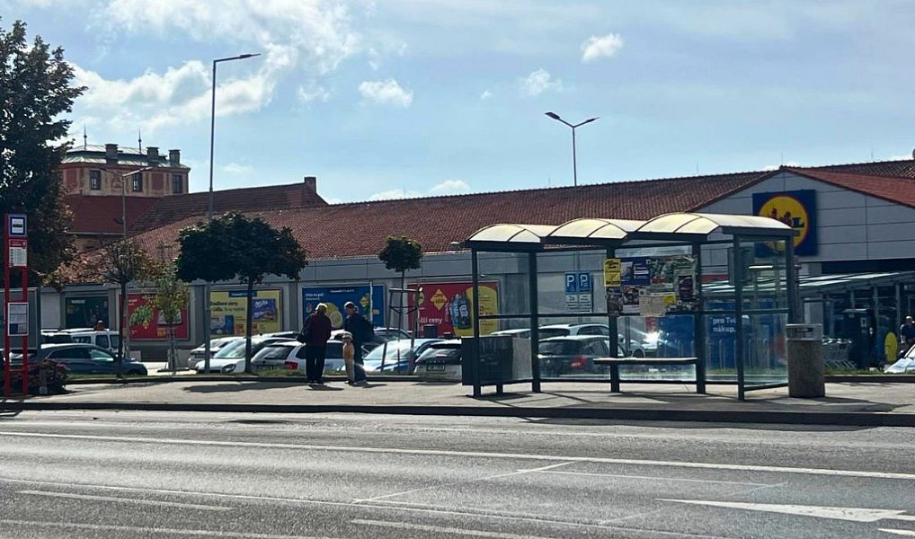 Pronájem bytu 1+kk 18 m², Hostivice – náhled fotky 13