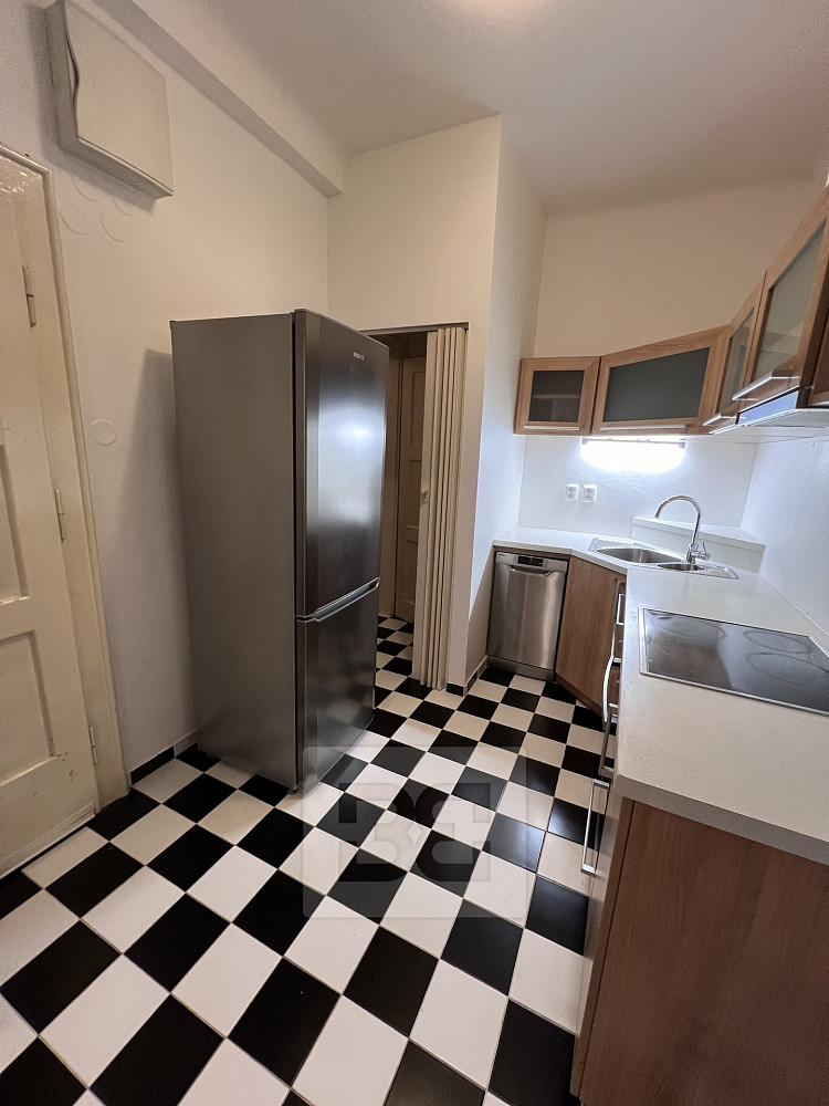 Pronájem bytu 2+1 50 m² – fotografie 4