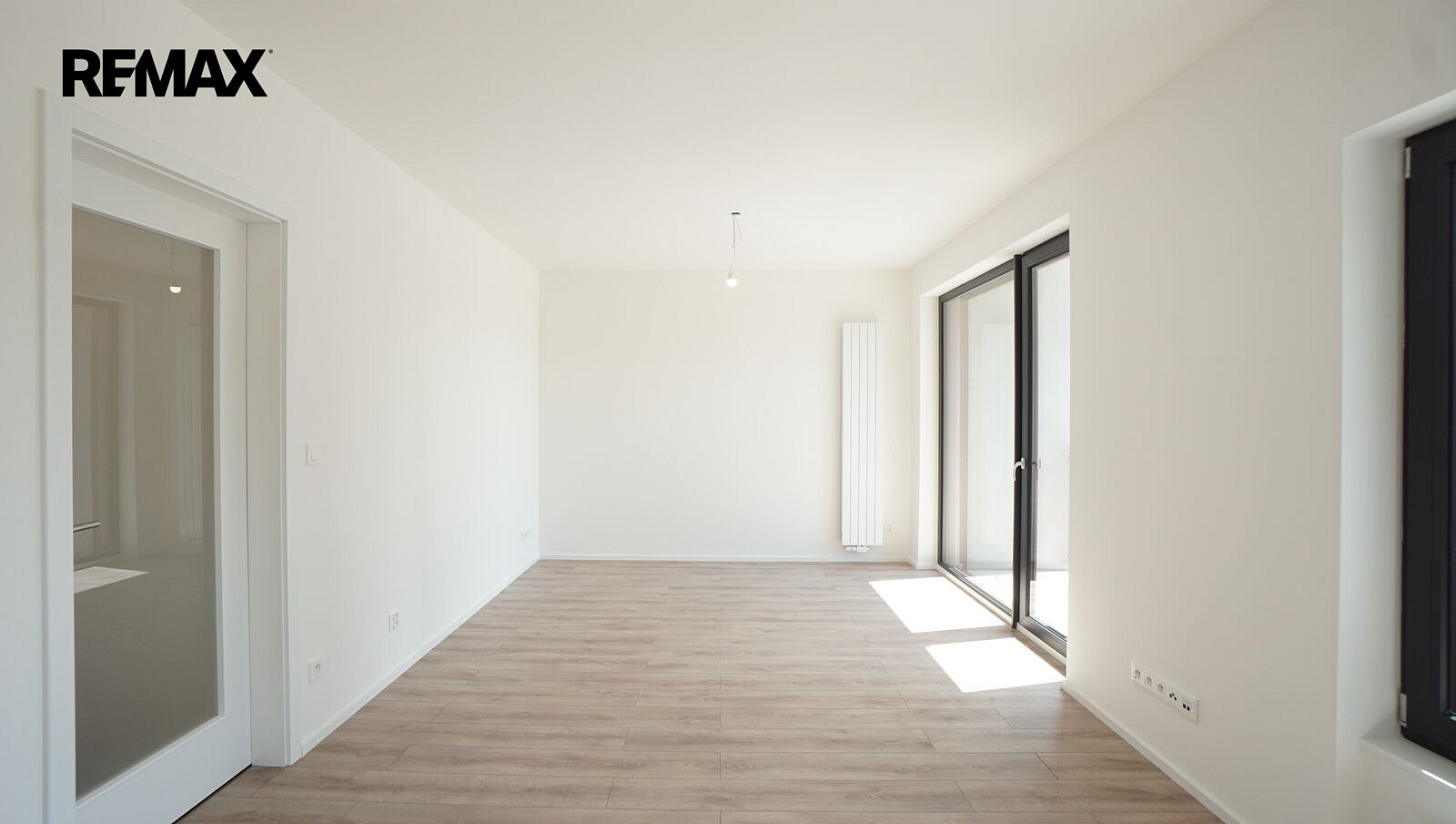 Pronájem bytu 3+kk 62 m² – fotografie 3