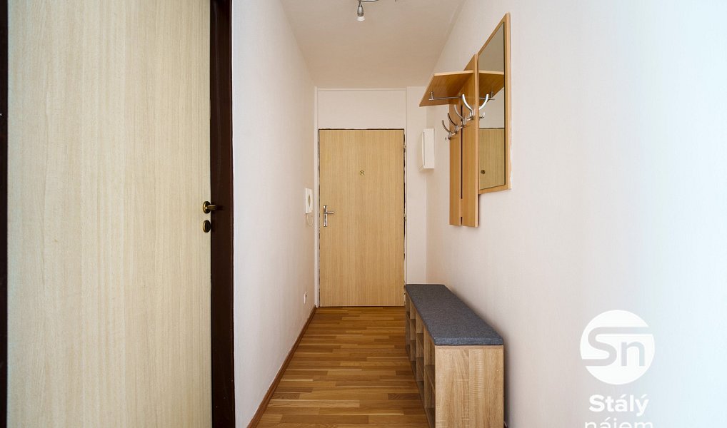Pronájem bytu 3+kk 68 m², Milovice – náhled fotky 11