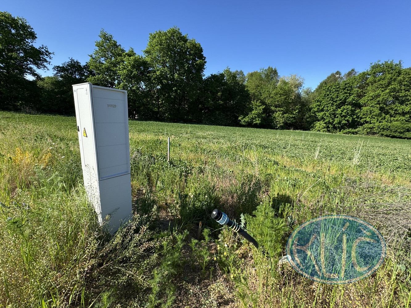 Prodej stavebního pozemku 1 360 m² – fotografie 3