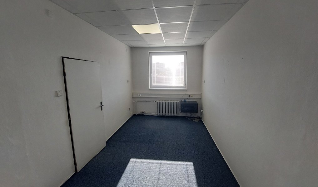 Pronájem kanceláře 20 m², Jičín – náhled fotky 6