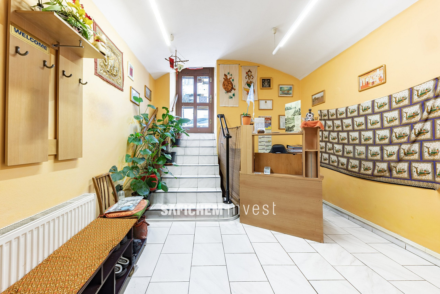 Prodej obchodních prostor 92 m² – fotografie 2