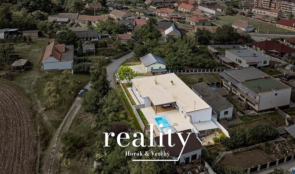 Prodej domu 292 m² s pozemkem 744 m², Práče – náhled fotky 37