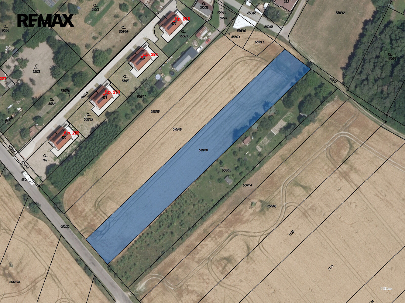 Prodej stavebního pozemku 1 007 m²