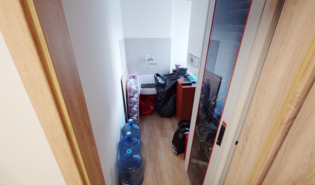 Pronájem kanceláře 194 m², Liberec – náhled fotky 14