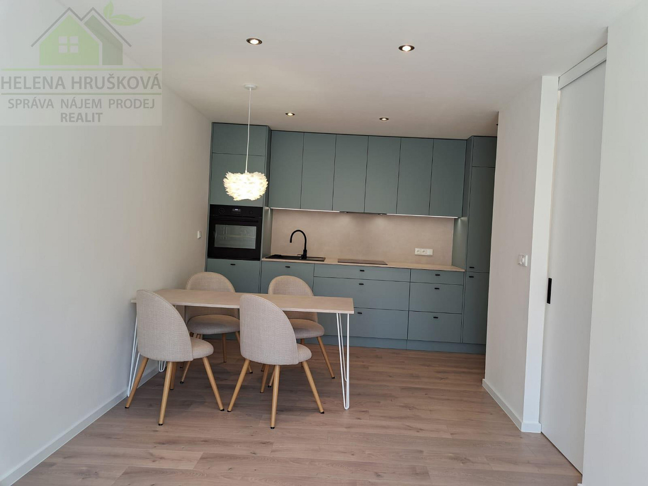 Pronájem bytu 2+kk 46 m² — photo 3