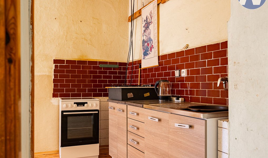 Prodej domu 240 m² s pozemkem 324 m², Netolice – náhled fotky 7