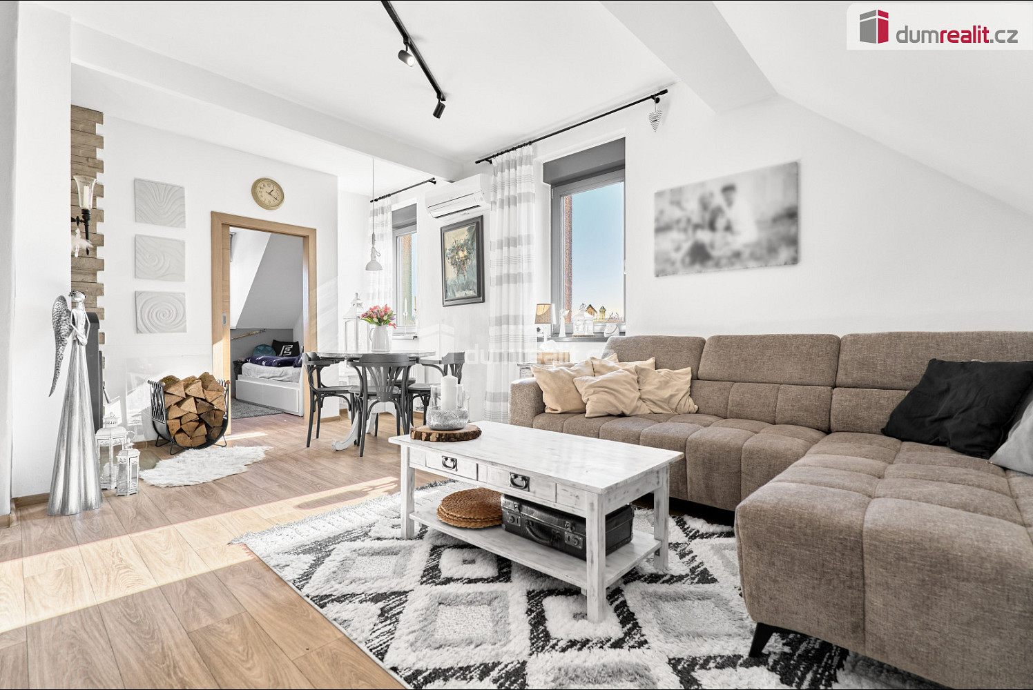 Prodej bytu 4+1 92 m² — photo 2