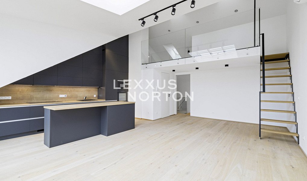 Pronájem bytu 3+kk 123 m², Praha – náhled fotky 2