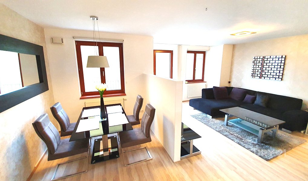 Pronájem bytu 3+kk 95 m², Praha – náhled fotky 4