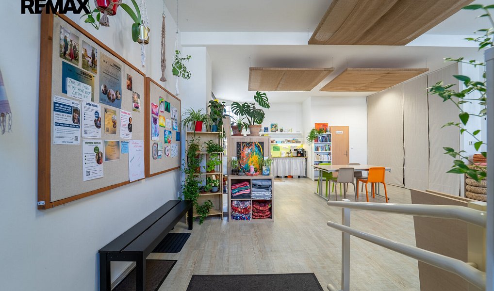 Prodej obchodních prostor 61 m², Poděbrady – náhled fotky 11