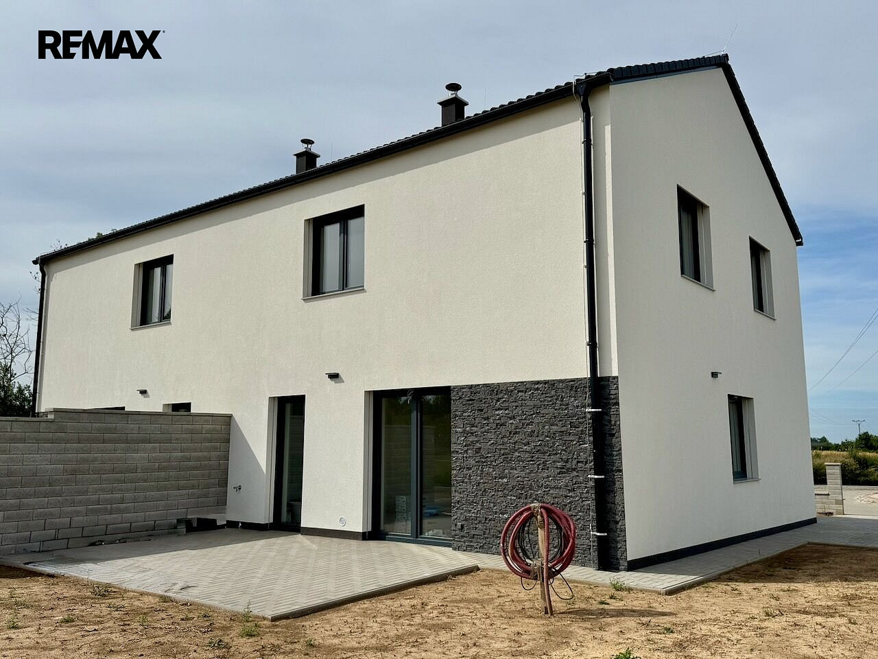 Prodej domu 123 m² s pozemkem 403 m² – fotografie 2